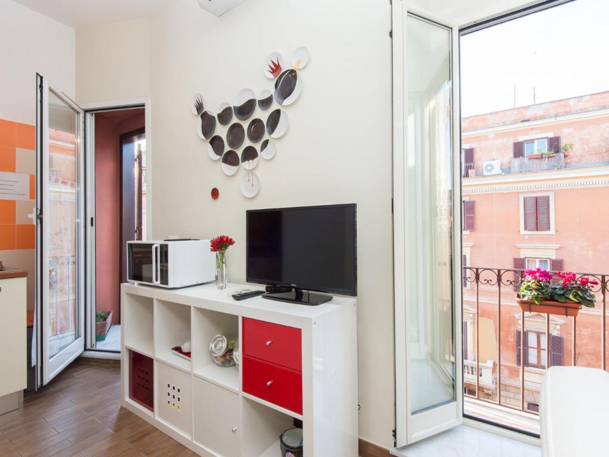 Apartment Regina'S House - St Peter By Interhome Рим Экстерьер фото